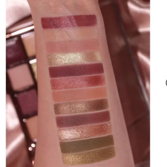 🦋 Makeup Revolution Icon Eyeshadow Palette The Eternal Icon Green New - Picture 4 of 7